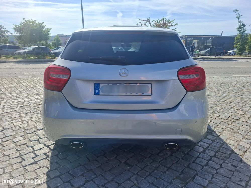 Mercedes-Benz A 180 CDI AMG Line - 12