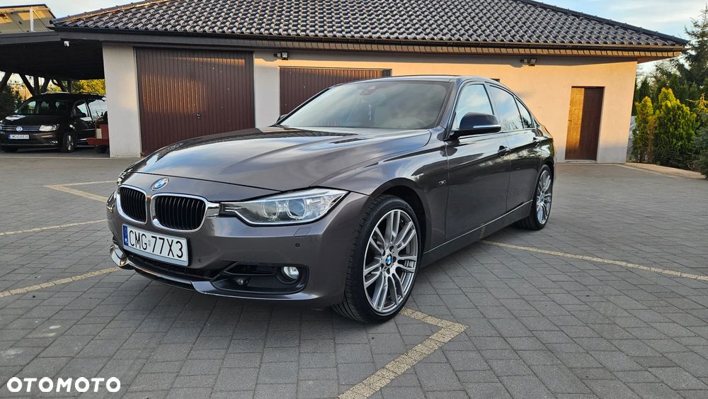 BMW Seria 3 318d Sport Line - 1