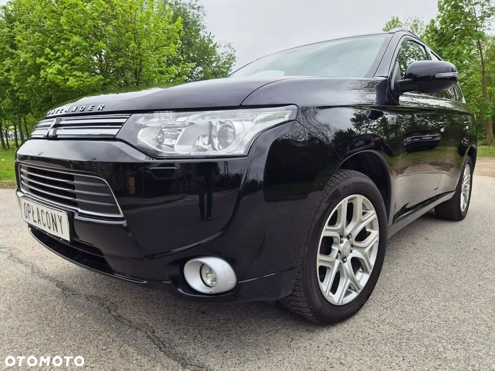 Mitsubishi Outlander - 10