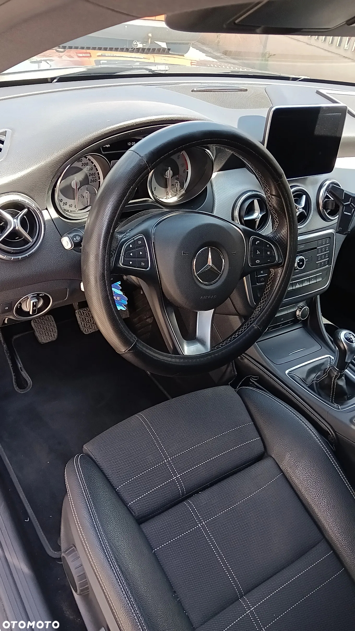 Mercedes-Benz CLA 180 (CDI) d - 11