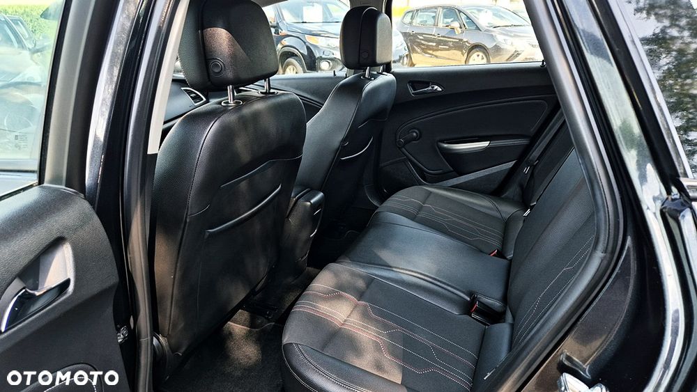 Opel Astra 1.4 Turbo - 35