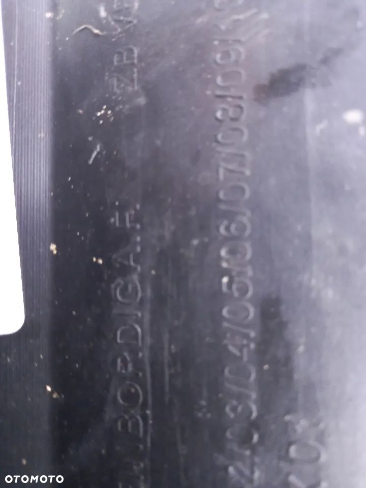 BMW 2 F46 LIFT LCI ZDERZAK TYLNY TYŁ - 14