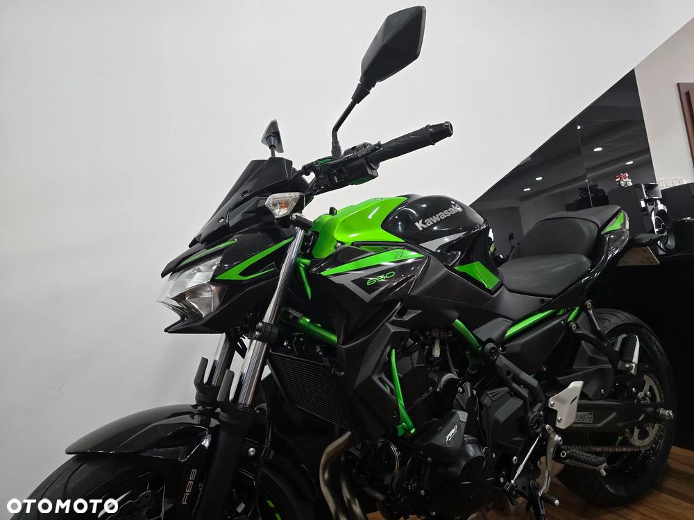 Kawasaki Z 650 - 22