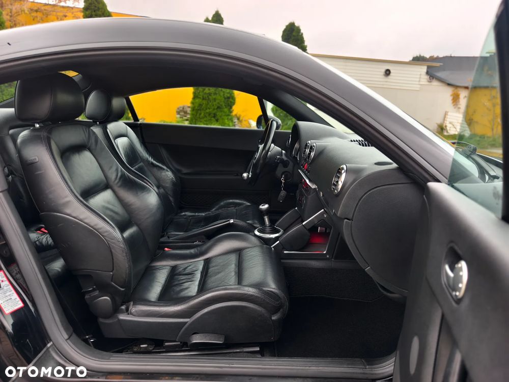 Audi TT Coupé 1.8 T - 16