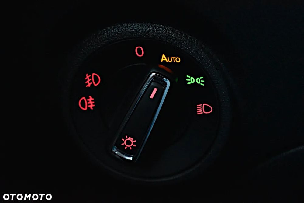 Seat Leon 1.6 TDI Start&Stop DSG Style - 33