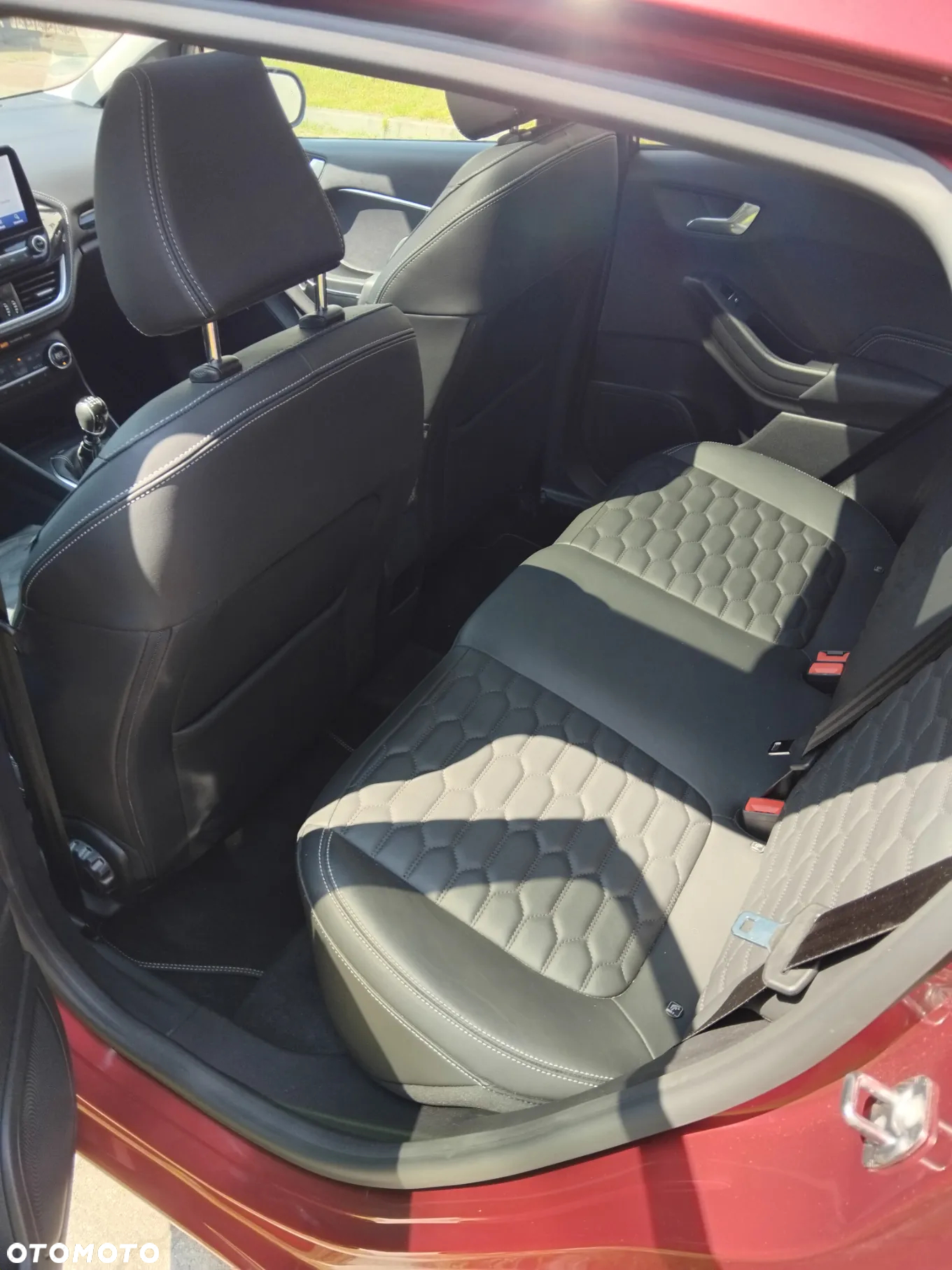 Ford Fiesta 1.0 EcoBoost Hybrid S&S VIGNALE - 11