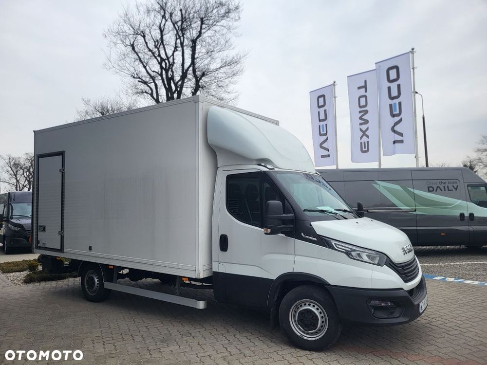 Iveco 35S18 Cena 139.900 Kontener Winda 750Kg - 1
