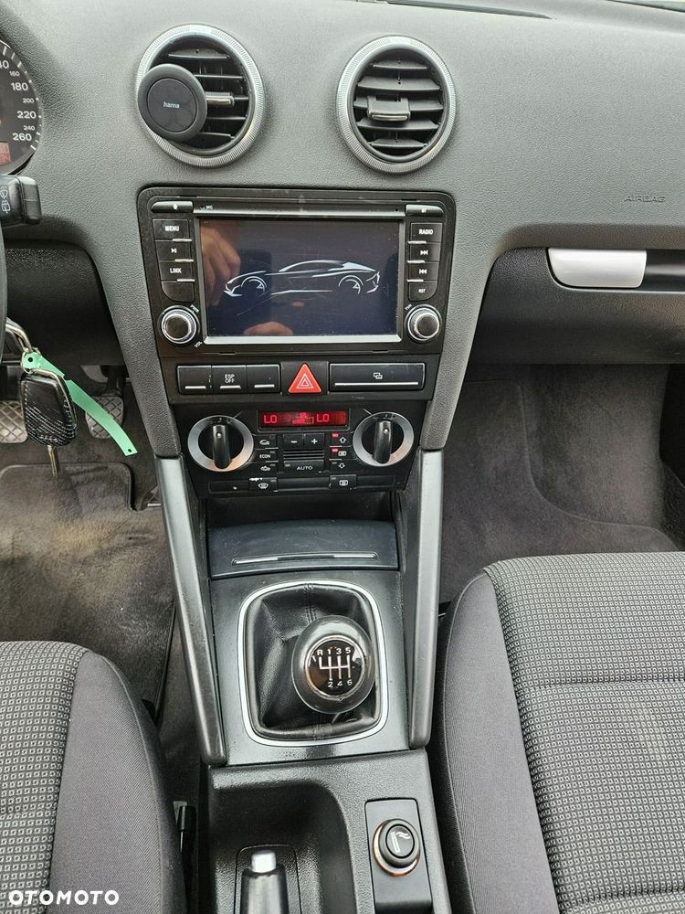 Audi A3 Sportback - 13