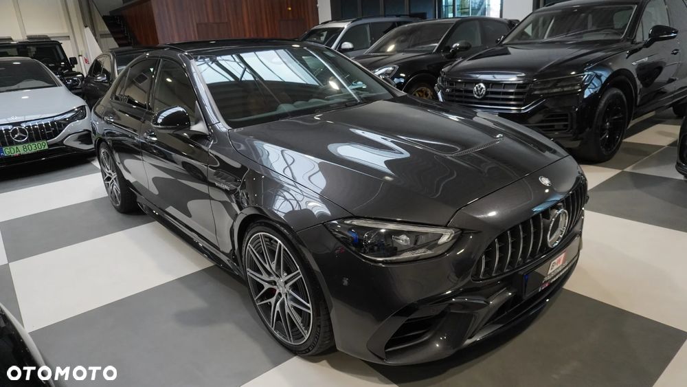 Mercedes-Benz Klasa C AMG 63 S E Performance AMG Speedshift MCT9G - 2