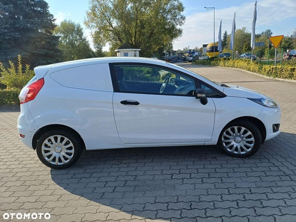 Ford Fiesta 1.5 TDCi Trend - 8