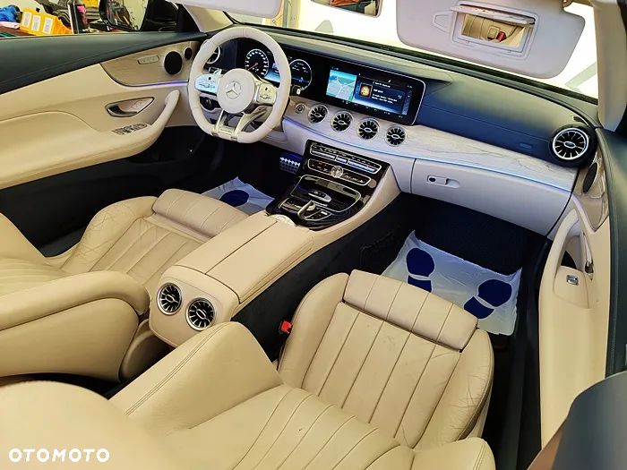 Mercedes-Benz Klasa E 220 d Kabriolet 4-Matic 9G-TRONIC - 41