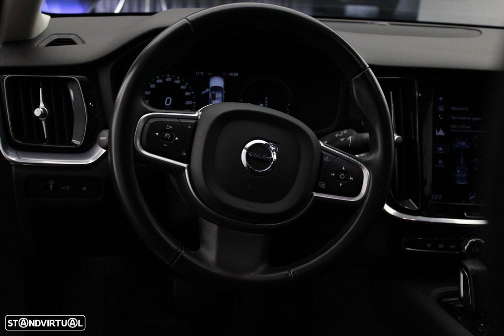 Volvo V60 2.0 T6 AWD TE R-Design Expression - 36