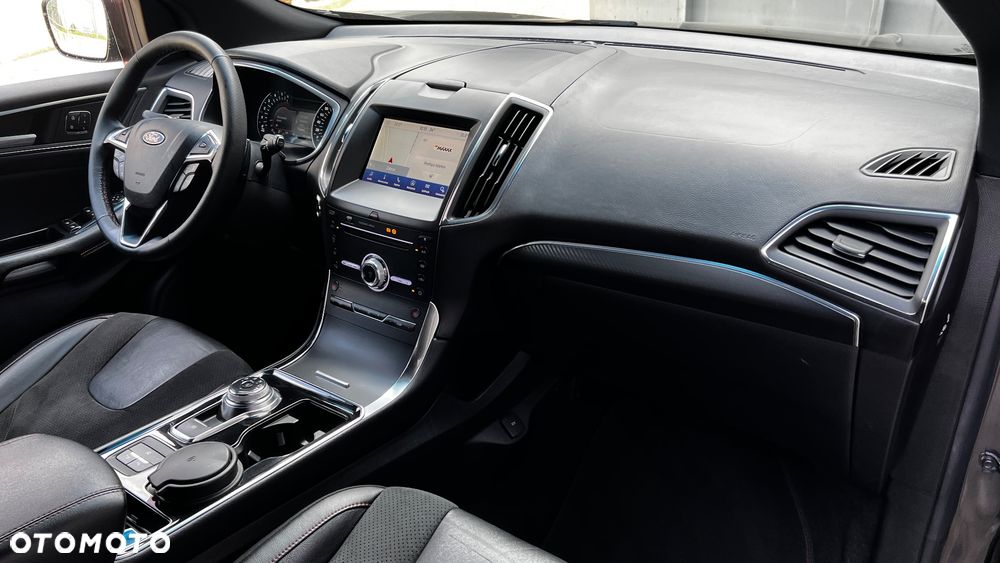 Ford Edge 2.0 EcoBlue Bi-Turbo 4x4 ST-LINE - 30