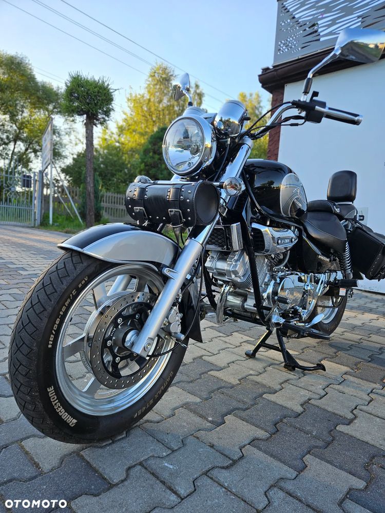 Hyosung GV - 2