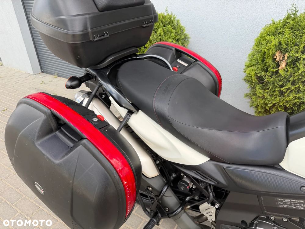 Suzuki DL - 17