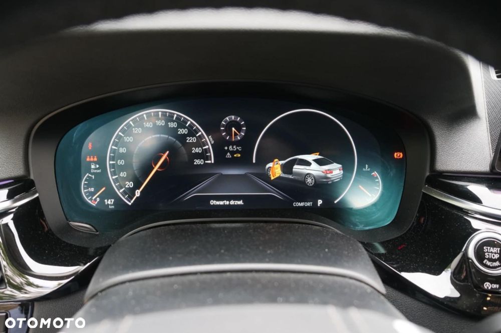 BMW Seria 5 518d Sport Line - 17