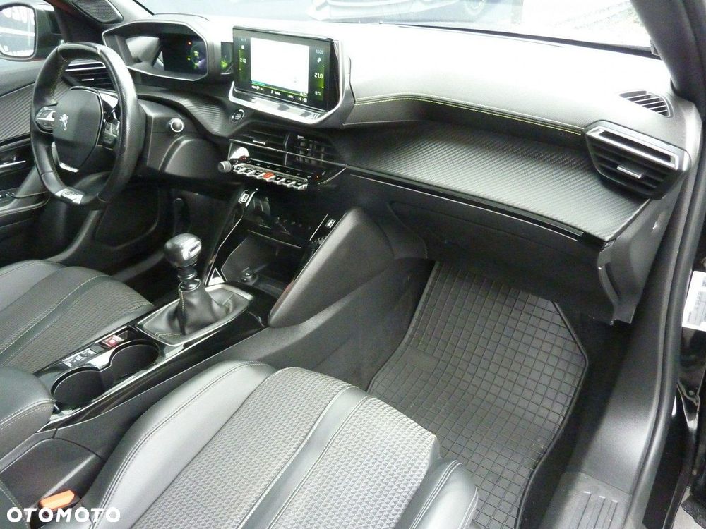 Peugeot 2008 - 14