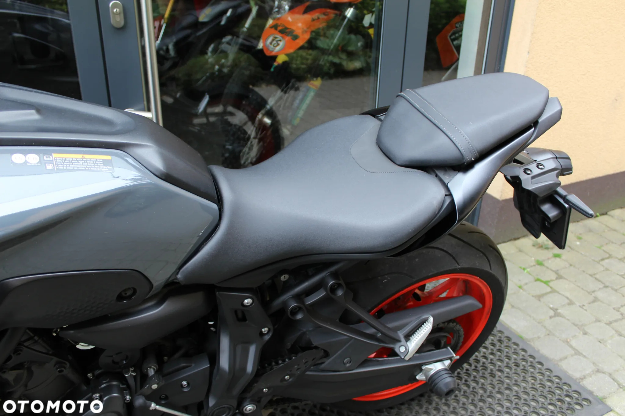 Yamaha MT - 6