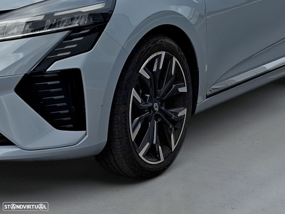 Renault Clio 1.0 TCe Techno Bi-Fuel - 4