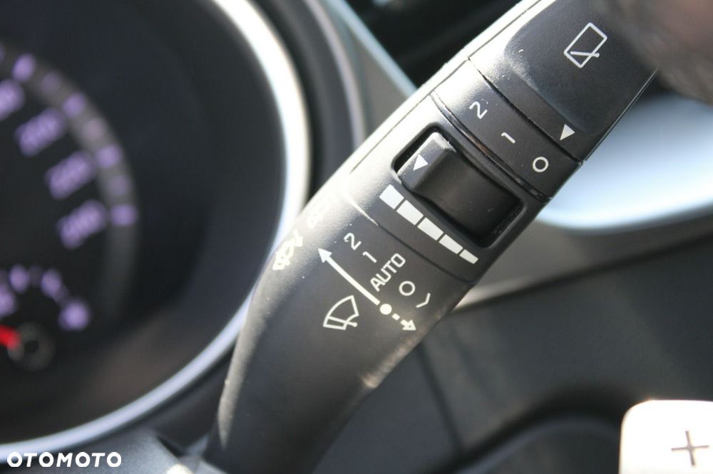 Kia Ceed - 21
