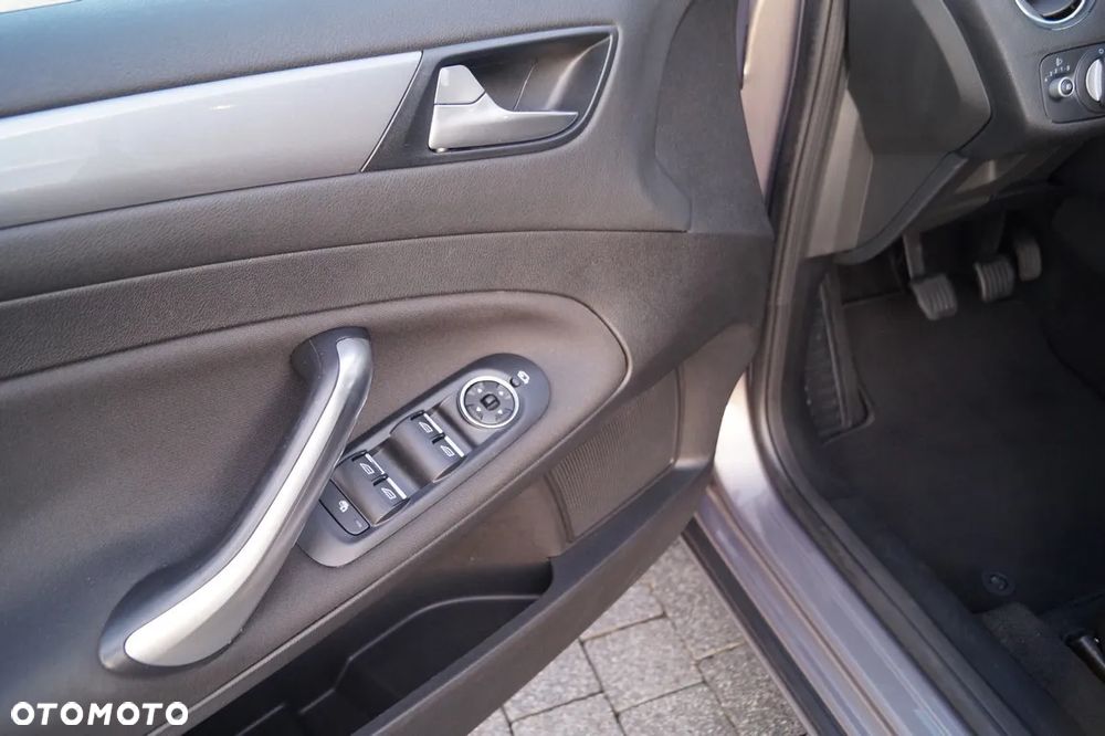 Ford Mondeo 1.6 TDCi Champions Edition - 15