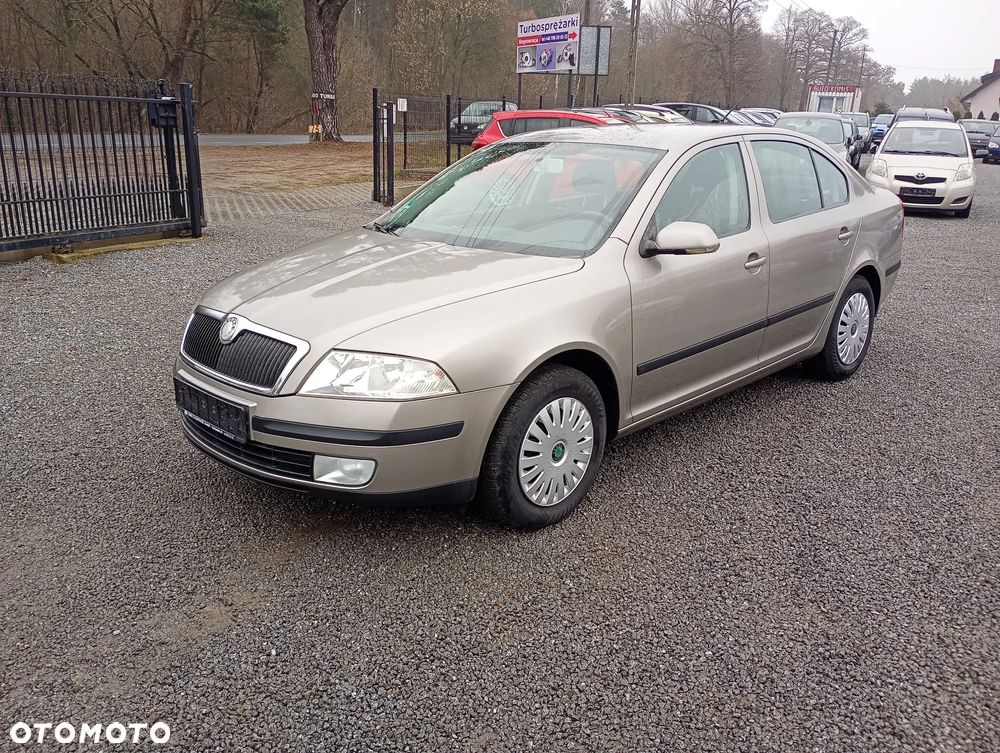 Skoda Octavia 1.6 Style - 1