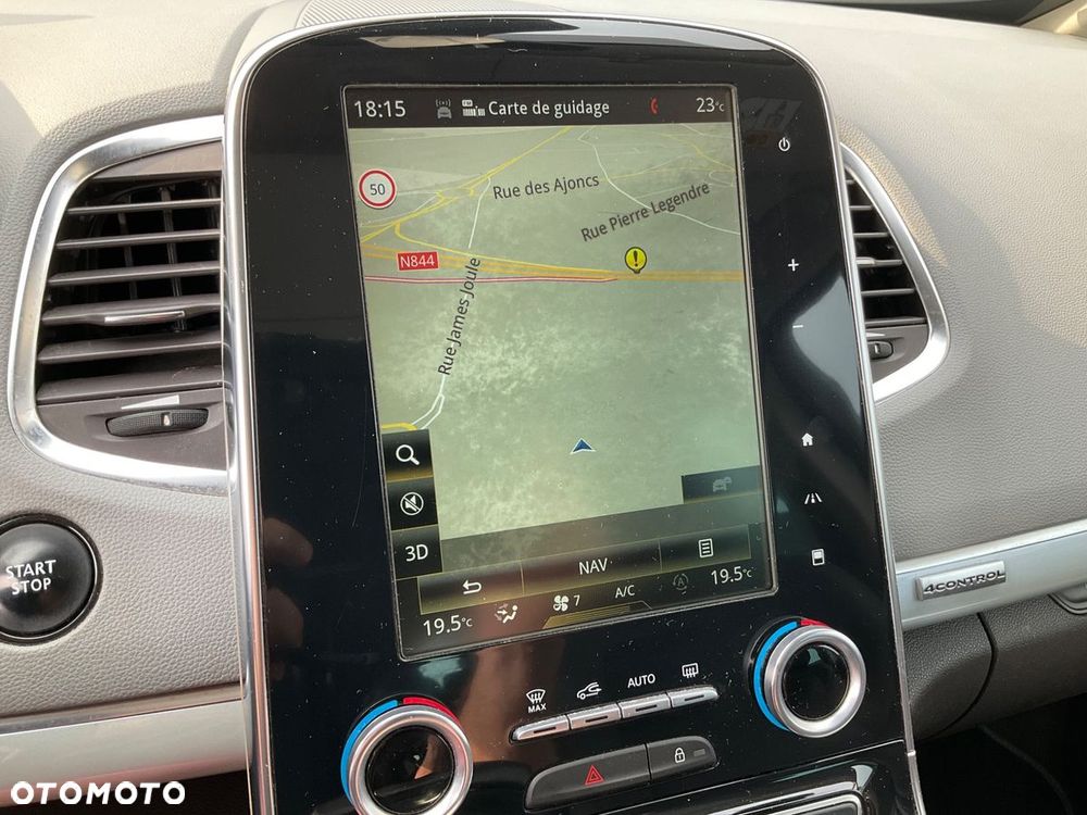 Renault Espace 1.6 dCi Energy Initiale Paris EDC 7os - 12