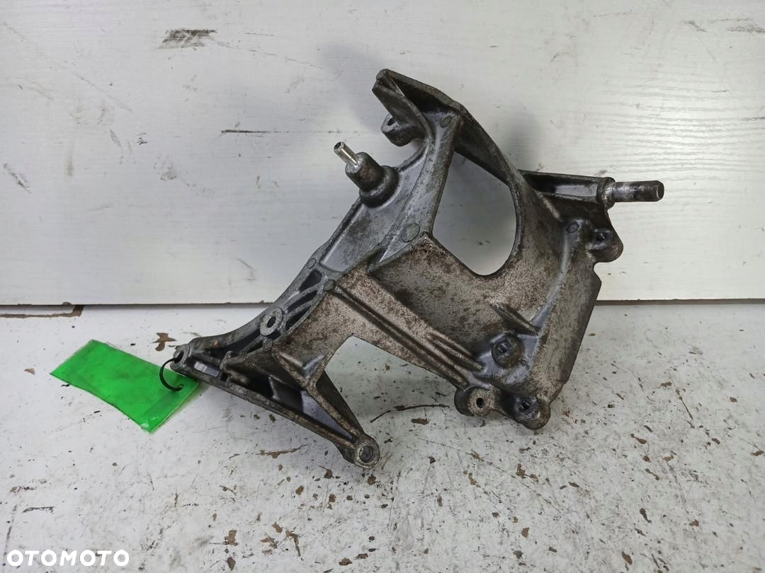 MOCOWANIE ŁAPA FILTRA PALIWA CITROEN DS5 1.6 E-HDI 9HR DV6C 9672309780 - 2