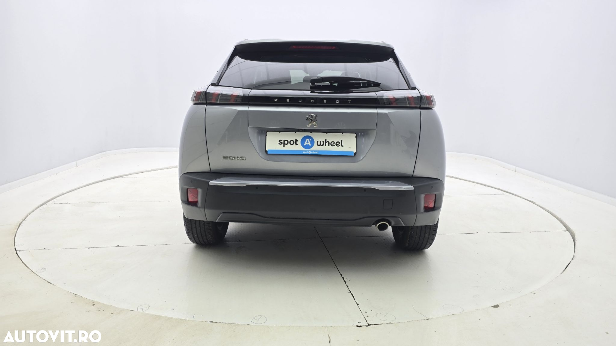 Peugeot 2008 1.5 BlueHDI STT EAT8 Allure - 7