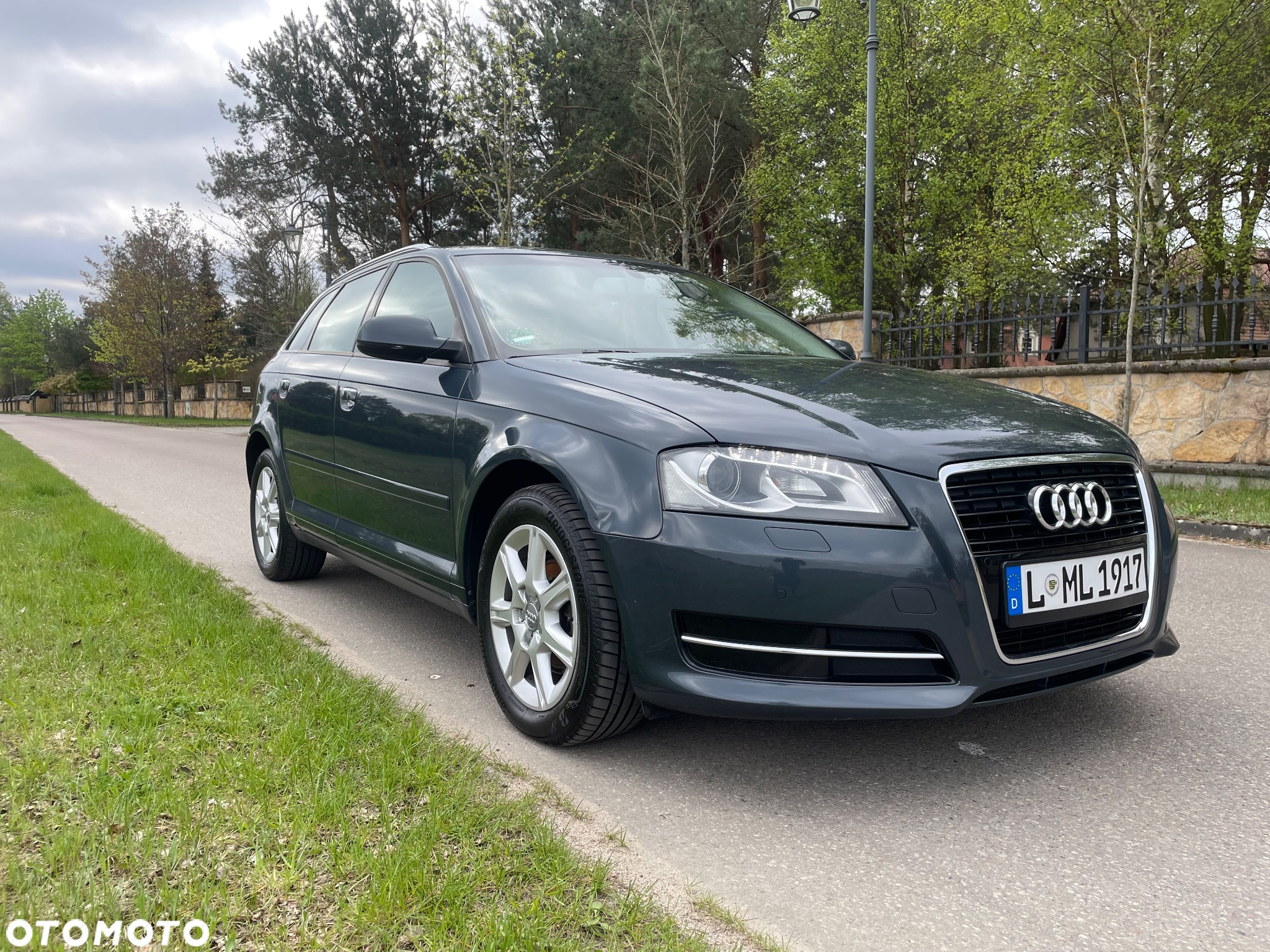 Audi A3 2.0 TDI Sportback DPF S tronic Attraction - 3