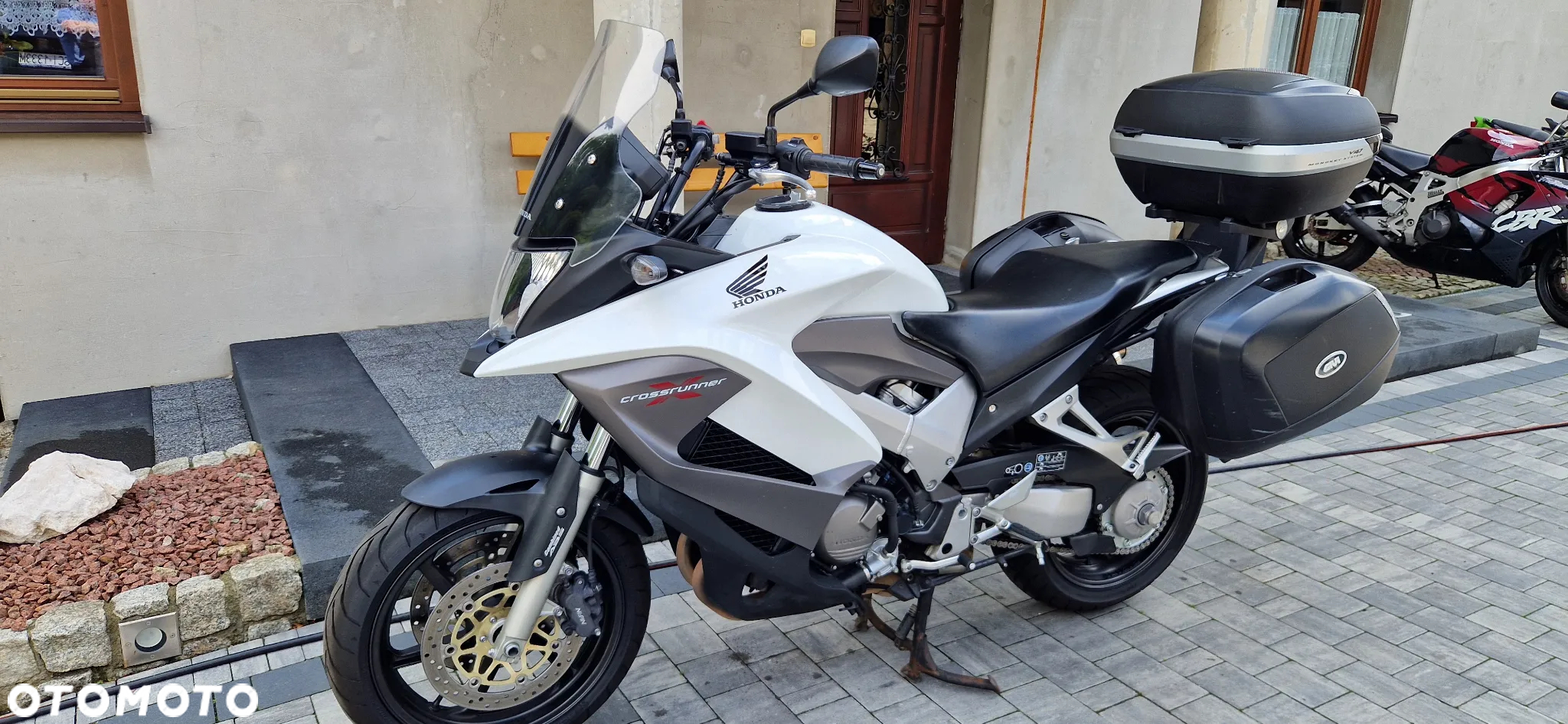 Honda VFR - 5
