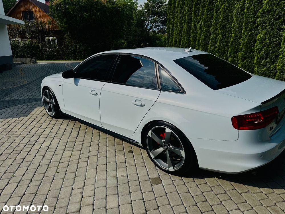 Audi A4 Limousine 2.0 TFSI Quattro - 5