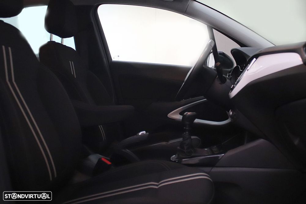 Opel Crossland 1.2 T Design & Tech - 21