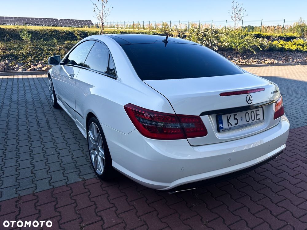 Mercedes-Benz Klasa E 500 BlueEffICIENCY - 9