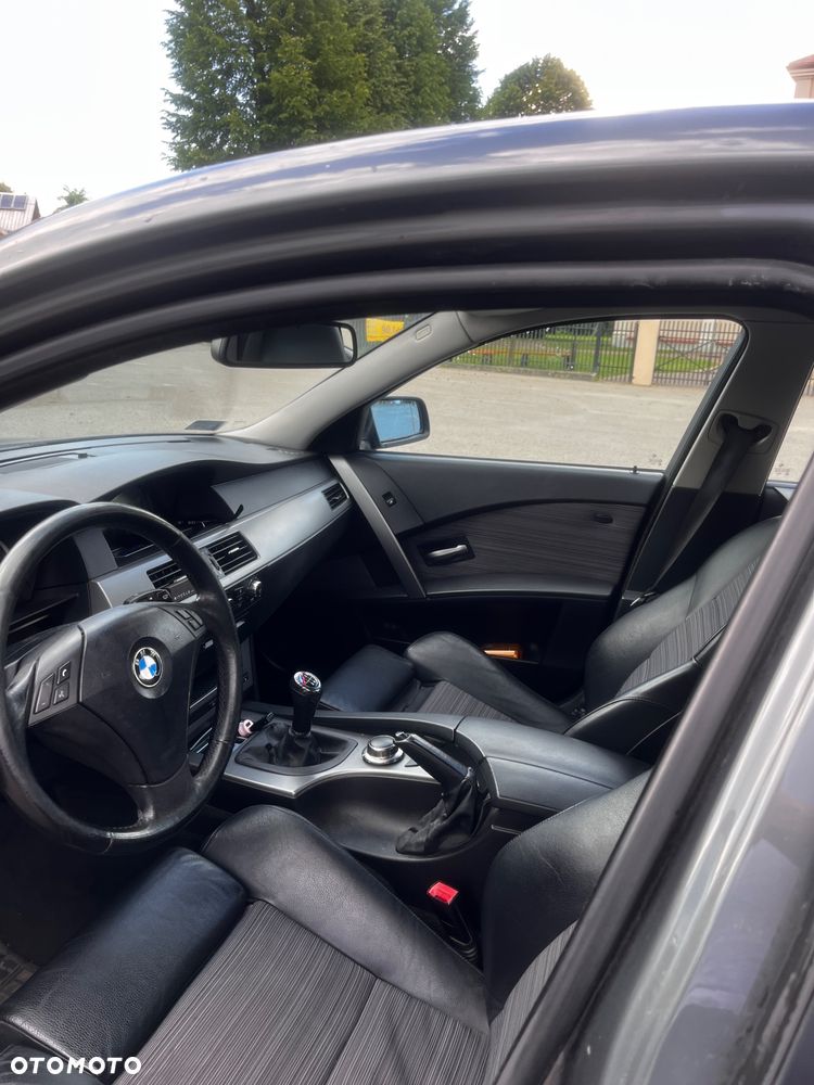 BMW Seria 5 520d - 8