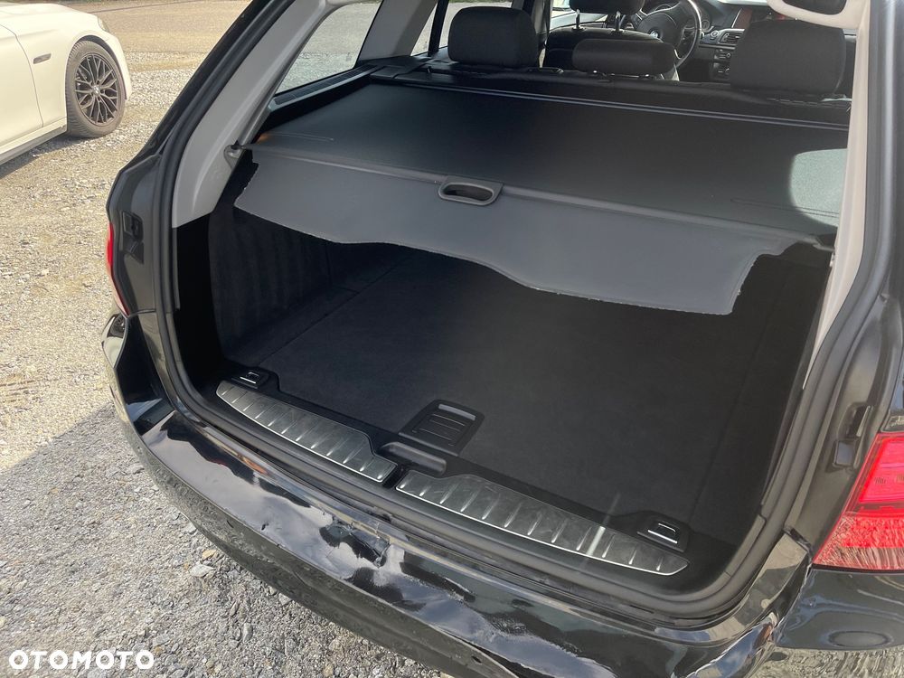 BMW Seria 5 520d Luxury Line - 15