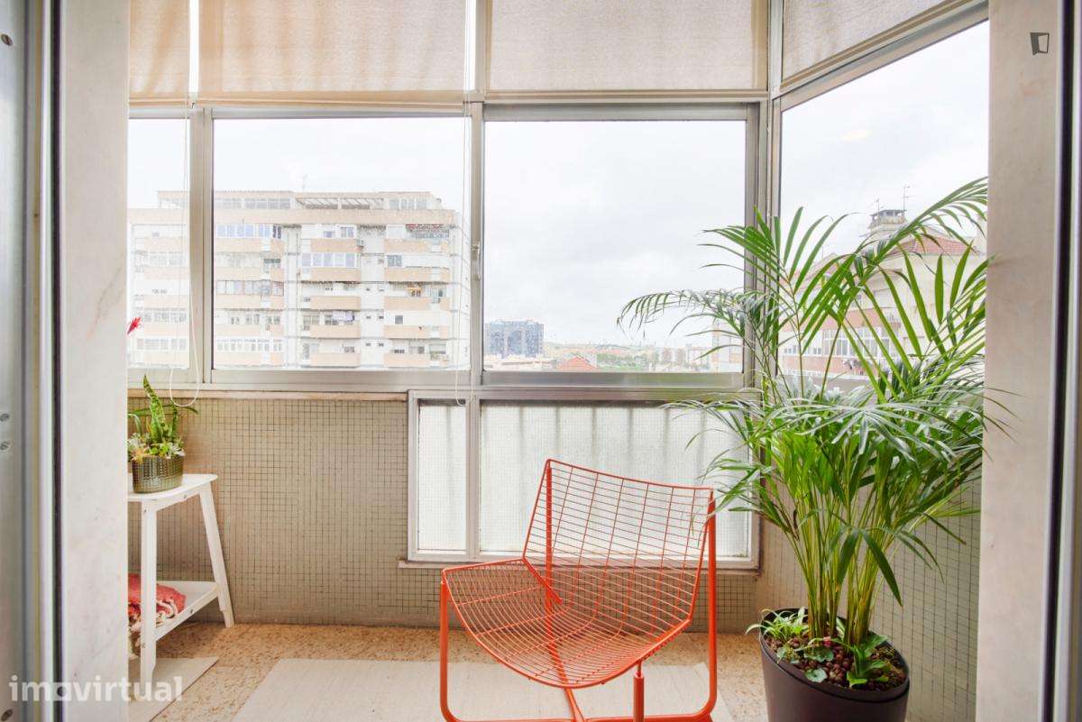 Quarto - localizado em Benfica Lisbon - Grande imagem: 4/19