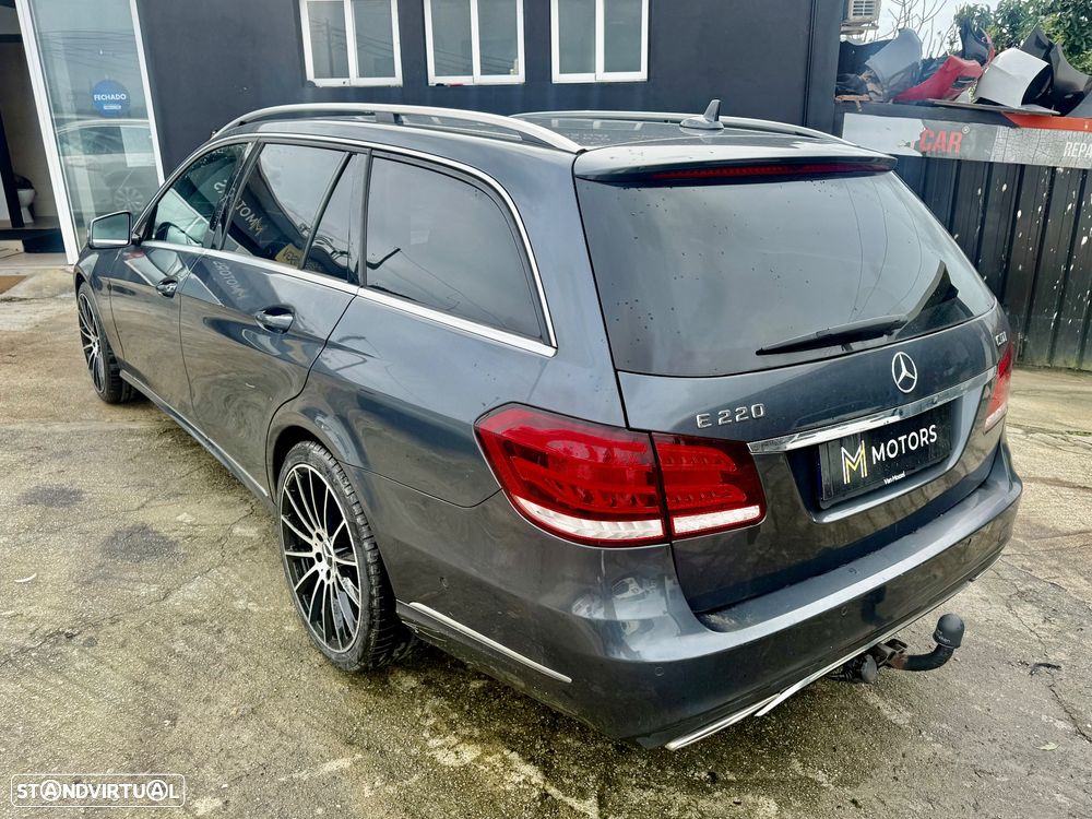 Mercedes-Benz E 220 BlueTEC Avantgarde Auto. - 37