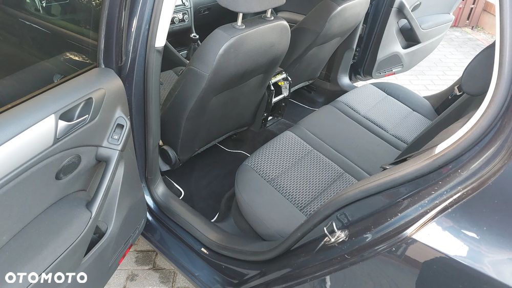 Volkswagen Golf 1.6 Trendline - 20