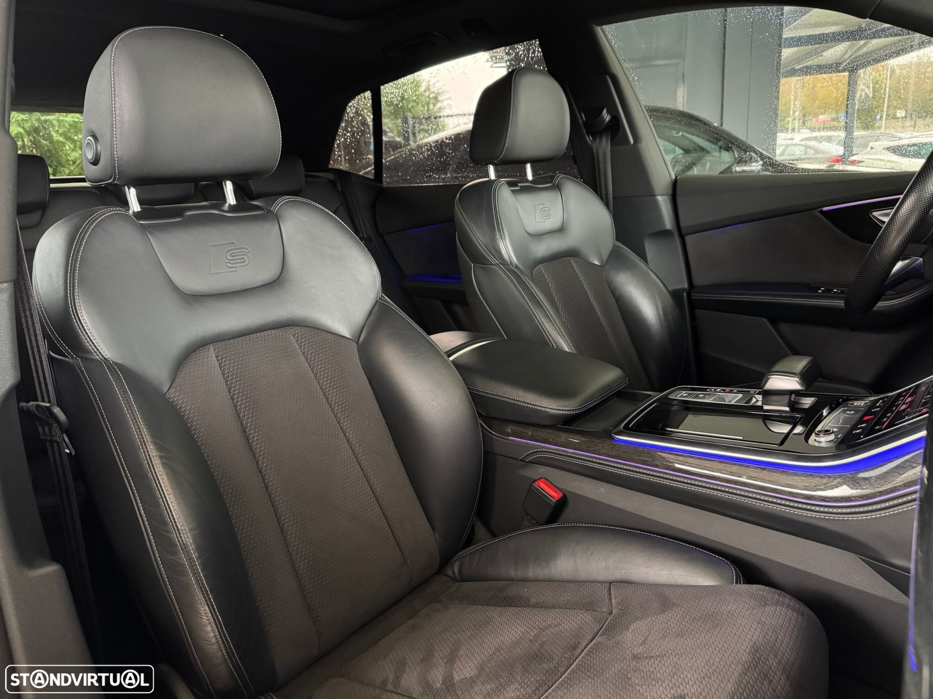 Audi Q8 50 TDI quattro Tiptronic - 24
