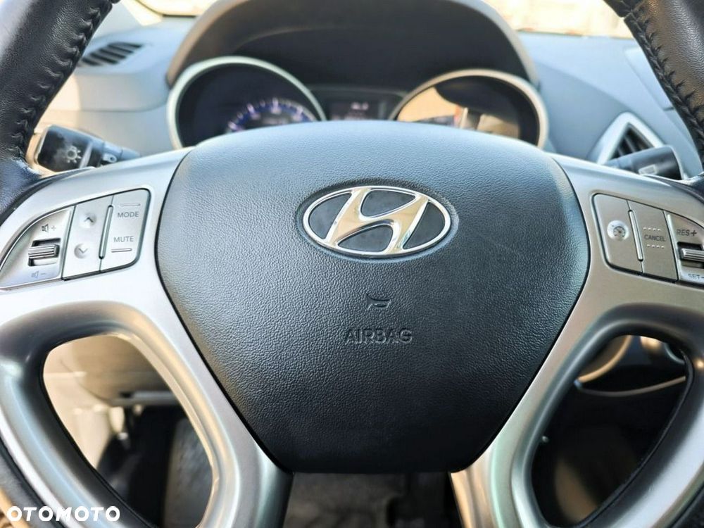 Hyundai ix35 - 14