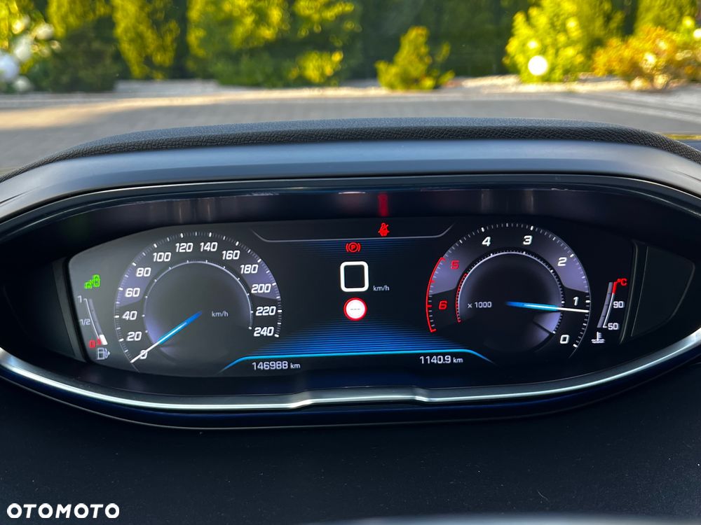 Peugeot 3008 BlueHDi 130 Stop & Start Allure Business-Paket - 22