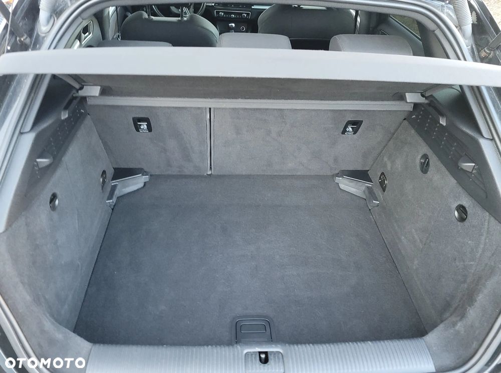Audi A3 Sportback - 16