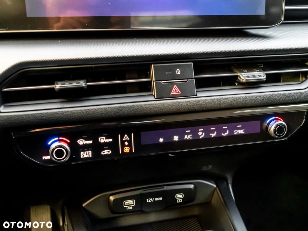 Kia XCeed 1.6 T-GDI L DCT - 28