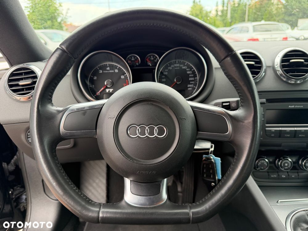 Audi TT Coupé - 14