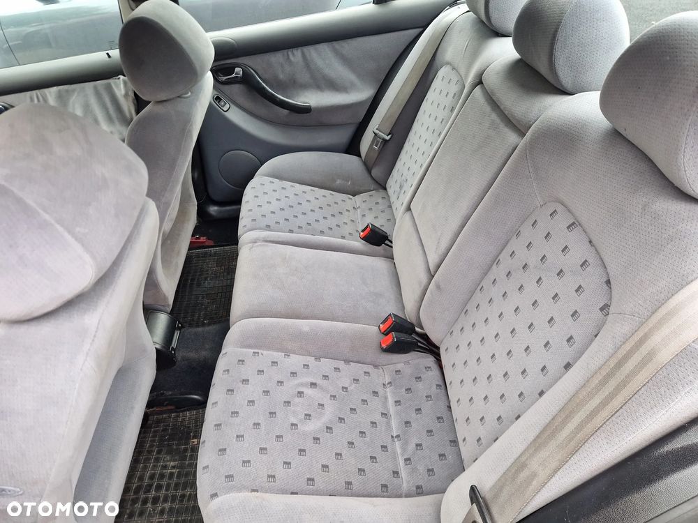 Seat Toledo 1.9 TDI Tech Design - 13