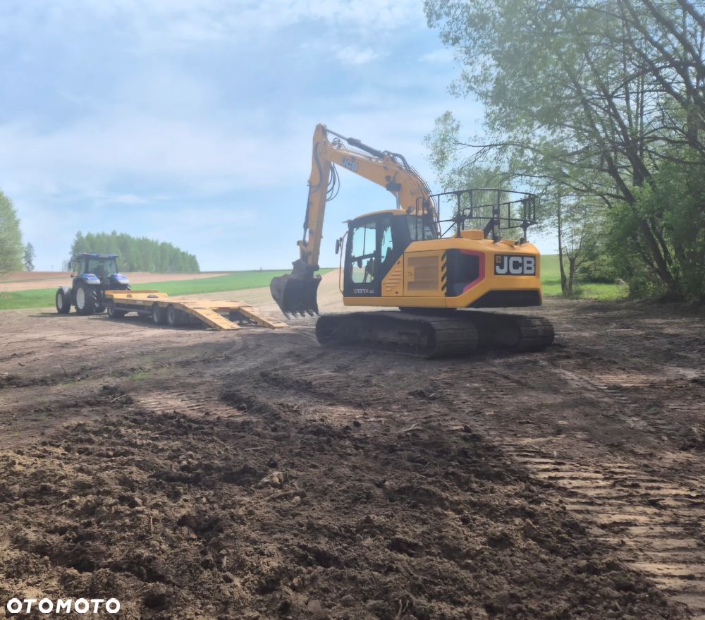 JCB 131X - 4