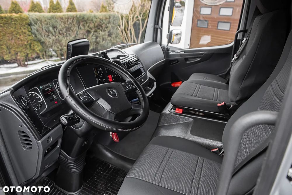 Mercedes-Benz ATEGO - 15