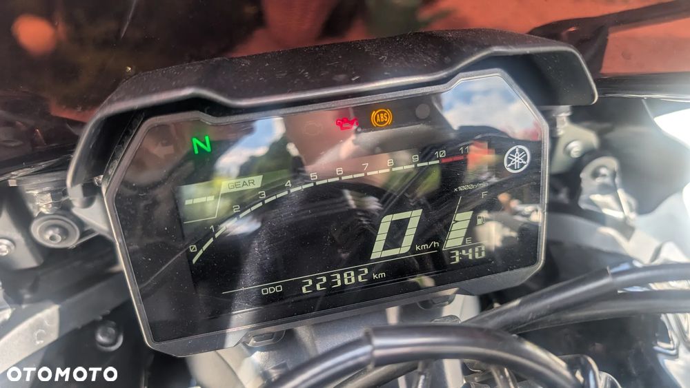 Yamaha R7 - 8