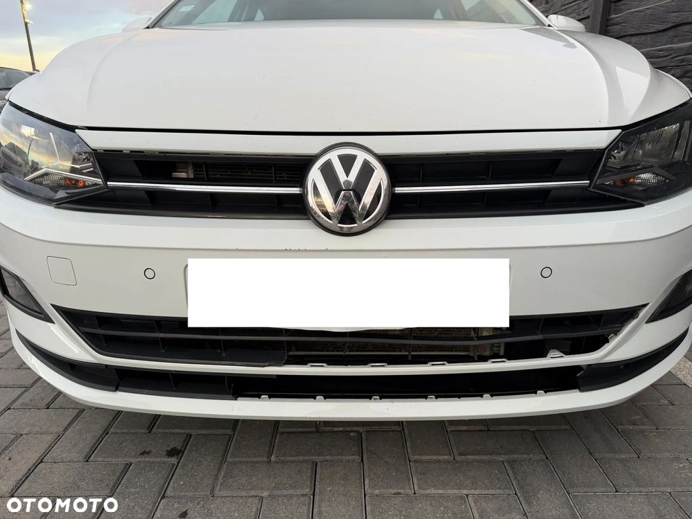 Volkswagen Polo 1.6 TDI SCR DSG Comfortline - 24